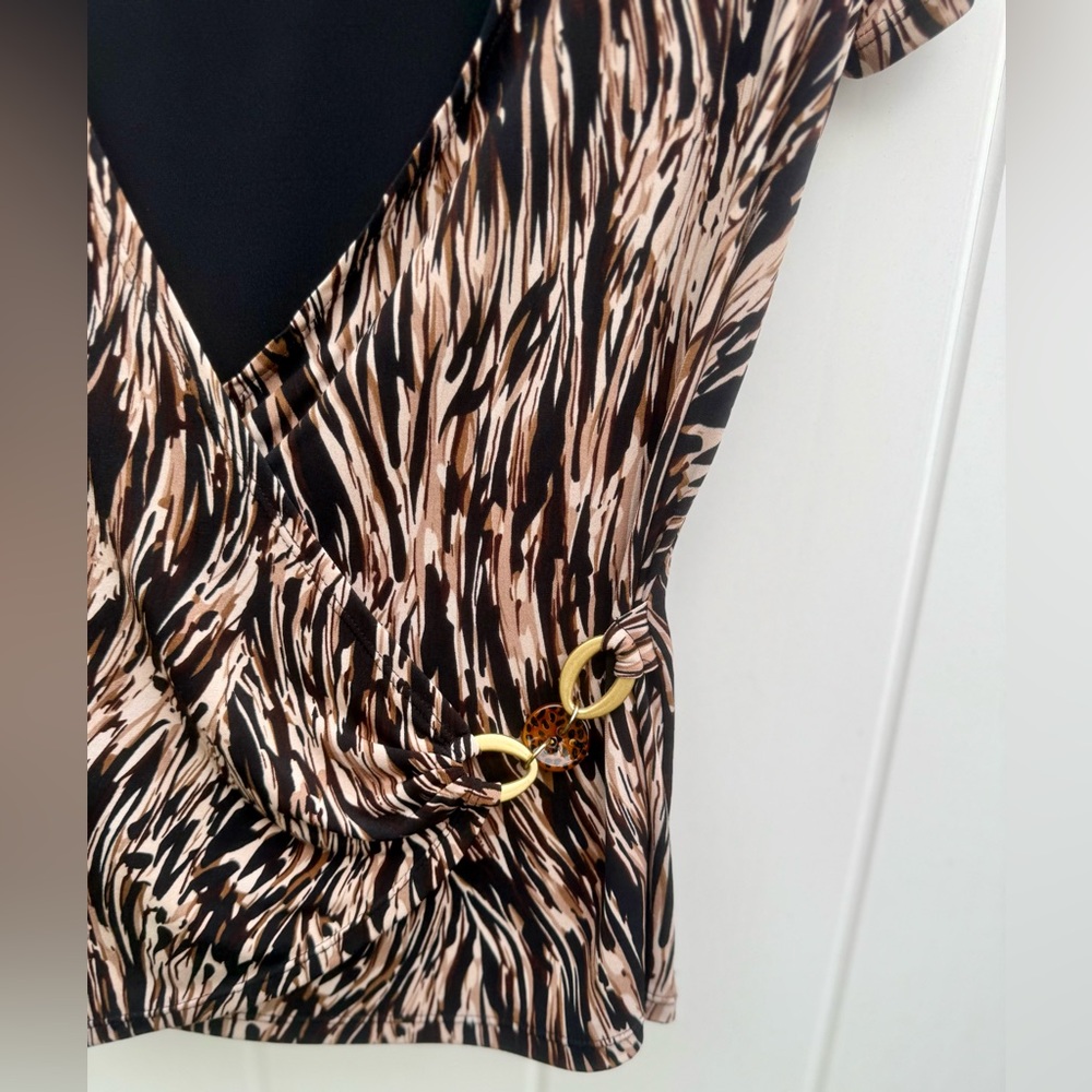 Bay Studio Career Animal Print Blouse With Built In Tank, Size Petite Medium - Picture 4 of 6